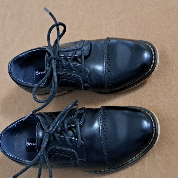 Bruno Marc black leather dress shoes boys size 10 - Picture 2 of 8